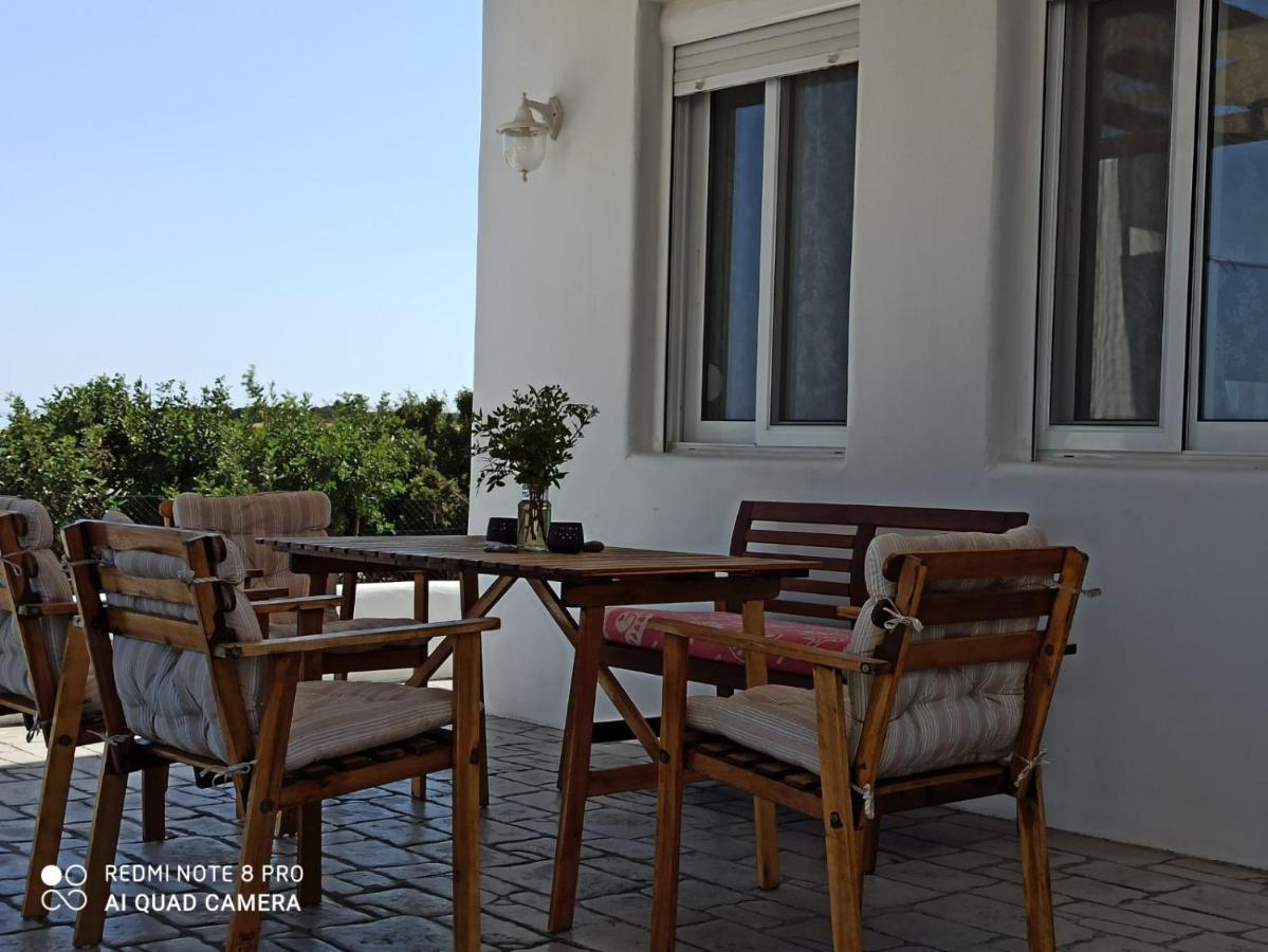 Villa Sea Breeze Lakhaniá Exterior foto